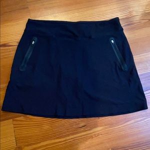 Nike golf skirt - like new